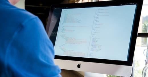 Почему я не отправляю сгенерированные файлы в репозиторий?